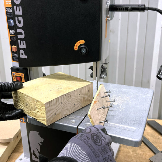 Peugeot Tre- og Metallbenkbåndsag