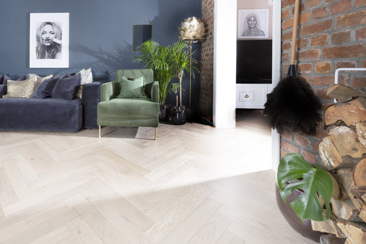 Blanchi X Fransk Eik Fiskebensparkett med klikksystem