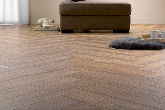 Balearic Fiskeben laminatgulv med klikksystem